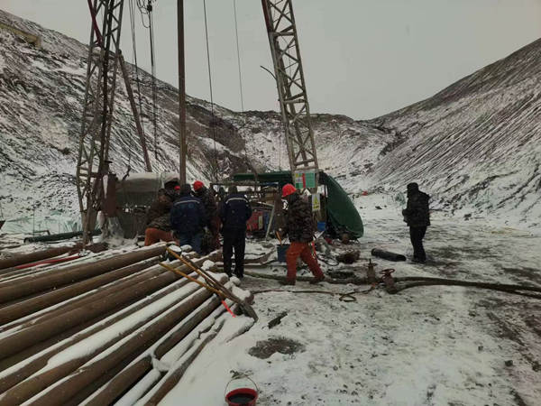 陕西煤气层钻井工程